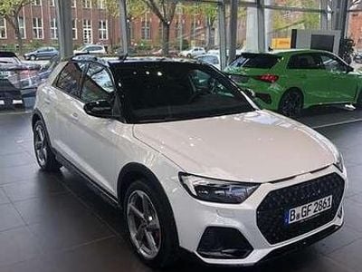 Gebraucht Audi A1 S-Line 150 PS (110 kW) 2022 Weiß SUV