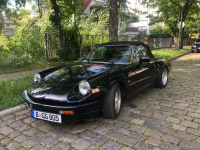 Gebraucht Alfa Romeo Spider 272 PS (200 kW) 1989 Schwarz Cabrio