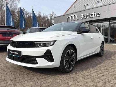 Neu Opel Astra 114 kW (156 PS) 2026 Lack weiss banquise/typ aussen Limousine