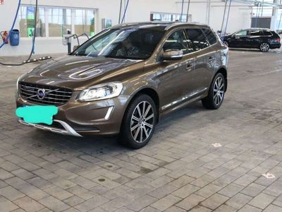 gebraucht Volvo XC60 D4 Geartronic Summum