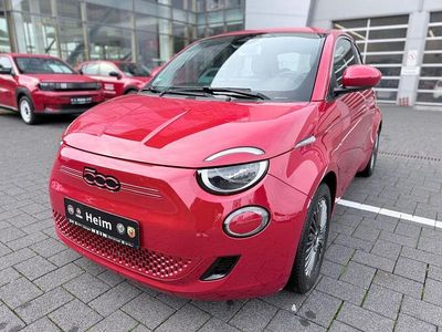 Gebraucht Fiat 500e Red 86 kW (118 PS) 2022 Rot Limousine