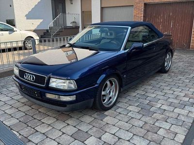 Usado Audi 80 Design 116 HP (85 kW) 1995 Azul Cabrios