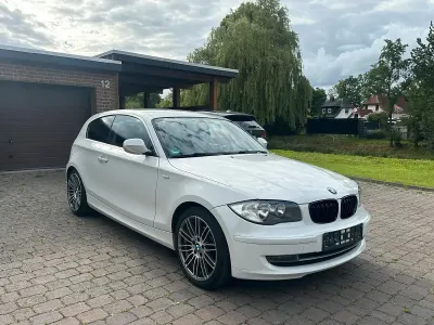 Gebraucht BMW 118 143 PS (105 kW) 2010 Weiß Kleinwagen