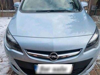 gebraucht Opel Astra 1.4 Turbo nur 18.000km, Garagenwagen, Top