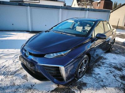 Blau Gebraucht 2019 Toyota Mirai Limousine | 8.599 €
