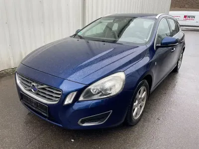 Occasion Volvo V60 Ocean Race 163 ch (119 kW) 2012 Bleue Break