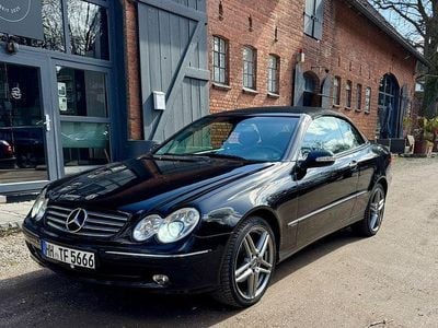 Gebraucht Mercedes CLK320 Elegance 218 PS (160 kW) 2005 Schwarz Cabrio