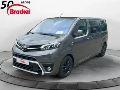 Gebraucht Toyota Proace Verso Executive 177 PS (130 kW) 2022 Basaltgrau metallic Kombi
