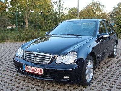 Mercedes C200