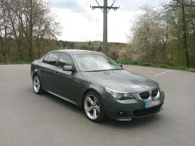 Usata BMW 525 M Sport 177 CV (130 kW) 2006 Grigio Berlina