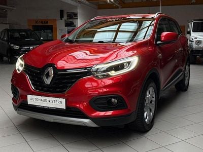 Gebraucht Renault Kadjar LIMITED 159 PS (116 kW) 2019 Rot SUV