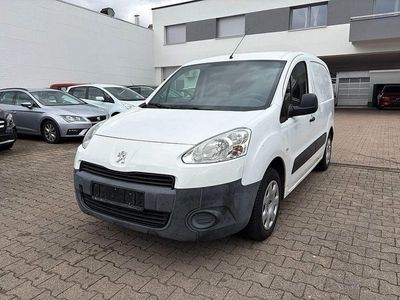 Gebraucht Peugeot Partner Comfort 98 PS (72 kW) 2013 Weiß Van / Kleinbus