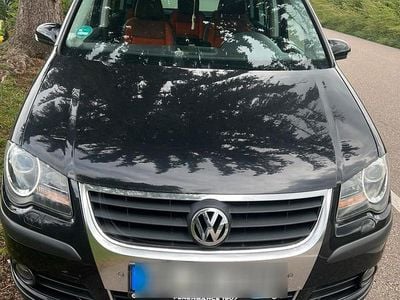 VW Touran Cross