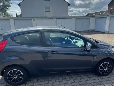 Gebraucht Ford Fiesta Trend 82 PS (60 kW) 2009 Kleinwagen
