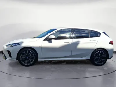 Gebraucht BMW 120 M Sport 156 PS (114 kW) 2025 Weiß Kleinwagen
