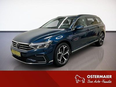 Aquamarinblau metallic Gebraucht 2021 VW Passat GTE Kombi | 24.980 € (Fairer Preis)