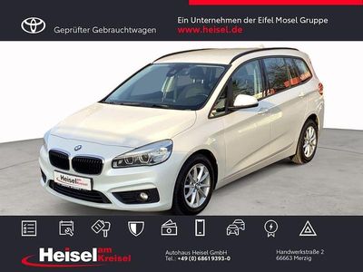 Weiß Gebraucht 2015 BMW 218 Advantage Kombi | 14.490 €