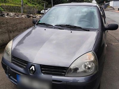 Renault Clio II