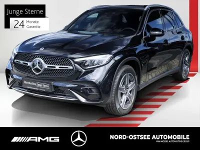 Gebraucht Mercedes GLC300 AMG 269 PS (197 kW) 2025 Obsidianschwarz metallic SUV