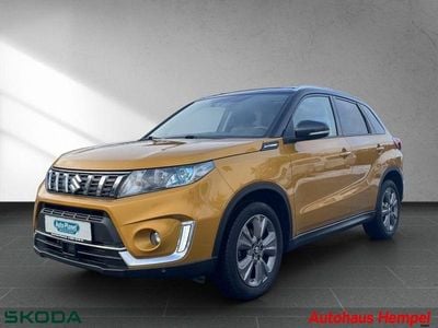 Gebraucht Suzuki Vitara Comfort 140 PS (102 kW) 2019 Solar gelb pearl metallic / dach schwarz (metallic) SUV