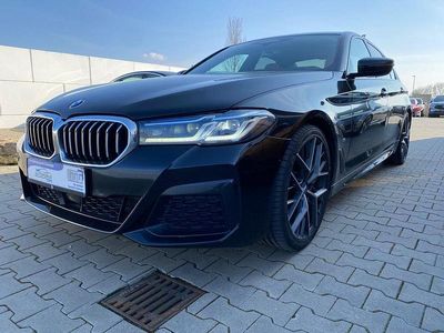 Gebraucht BMW 520 M Sport 190 PS (139 kW) 2023 Saphirschwarz Limousine