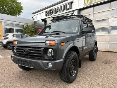 Second-hand Lada Urban 83 CP (61 kW) 2020 Gri SUV