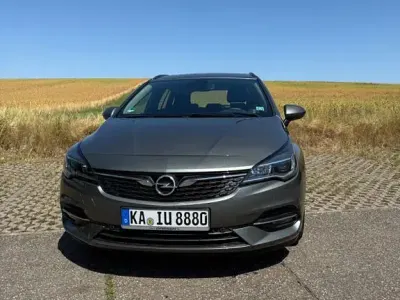 Gebraucht Opel Astra Business Elegance 122 PS (89 kW) 2020 Grau Kombi