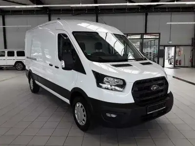 Gebraucht Ford Transit 131 PS (96 kW) 2023 Frostweiß Van / Kleinbus