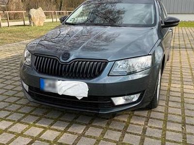 Gebraucht Skoda Octavia 110 PS (80 kW) 2016 Grau Kleinwagen