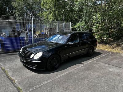 Mercedes E320