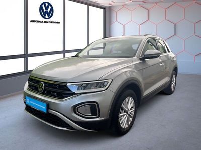 Gebraucht VW T-Roc Life 110 PS (80 kW) 2023 Pyrit silber metallic SUV