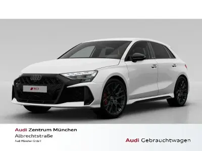 Gebraucht Audi RS3 Sportback Ambiente 400 PS (294 kW) 2025 Arkonaweiß Kleinwagen