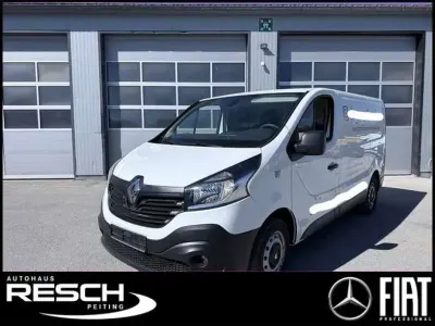 Gebraucht Renault Trafic 121 PS (88 kW) 2019 Weiß Van / Kleinbus