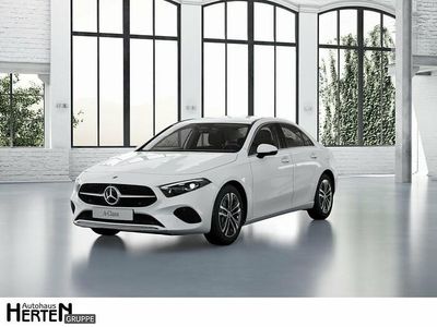 Unilack polarweiß Gebraucht 2024 Mercedes A200 Progressive Limousine | 33.300 € (Etwas zu teuer)