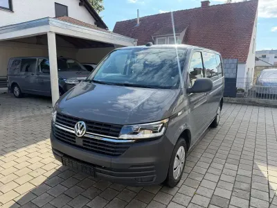 Gebraucht VW T6.1 150 PS (110 kW) 2023 Grau Van