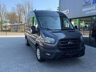 Begagnad Ford Transit Trend 131 HK (96 kW) 2023 Grå Minibuss