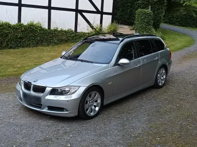 Gebraucht BMW 325 218 PS (160 kW) 2005 Grau Kombi