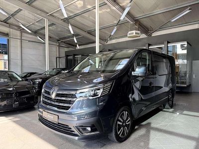 Gebraucht Renault Trafic 150 PS (110 kW) 2023 Grau Van / Kleinbus