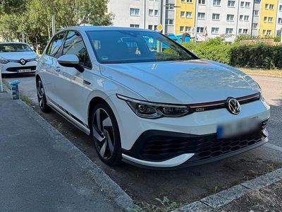 Gebraucht VW Golf VIII GTI Clubsport 300 PS (220 kW) 2022 Weiß Limousine