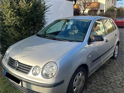 VW Polo