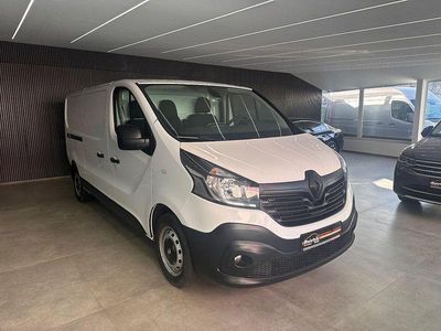 Weiß Gebraucht 2017 Renault Trafic Van / Kleinbus | 11.950 € (Fairer Preis)