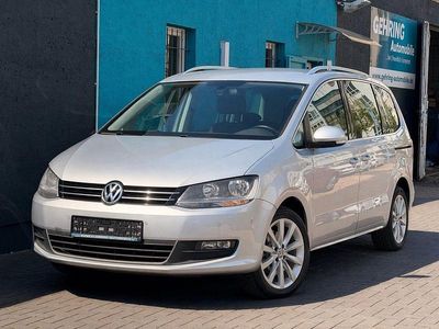 Second-hand VW Sharan 140 CP (102 kW) 2013 Argintiu Monovolum