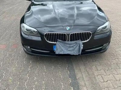 Gebraucht BMW 525 Luxury Line 204 PS (150 kW) 2010 Grau Limousine