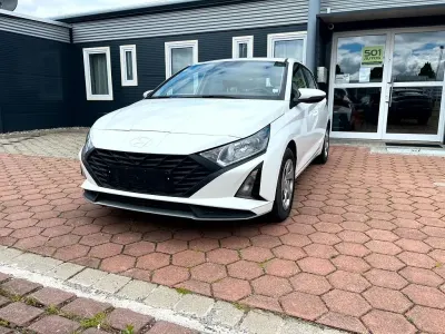 Gebraucht Hyundai i20 Select 79 PS (58 kW) 2025 Weiß Kleinwagen