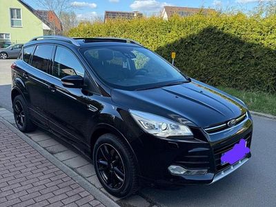 Gebraucht Ford Kuga Individual 180 PS (132 kW) 2015 Schwarz SUV