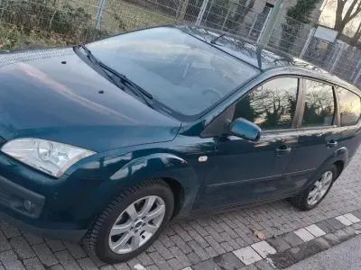 Gebraucht Ford Focus 101 PS (74 kW) 2007 Grün Kombi
