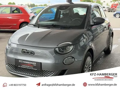 Gebraucht Fiat 500e Action 69 kW (95 PS) 2023 Grau Limousine