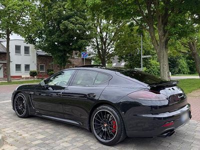 Porsche Panamera GTS
