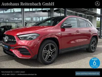 Gebraucht Mercedes GLA250 AMG 218 PS (160 kW) 2025 Manufaktur lack manufaktur pat SUV