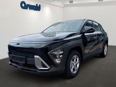 Neu Hyundai Kona Select 129 PS (94 kW) 2025 Schwarz SUV